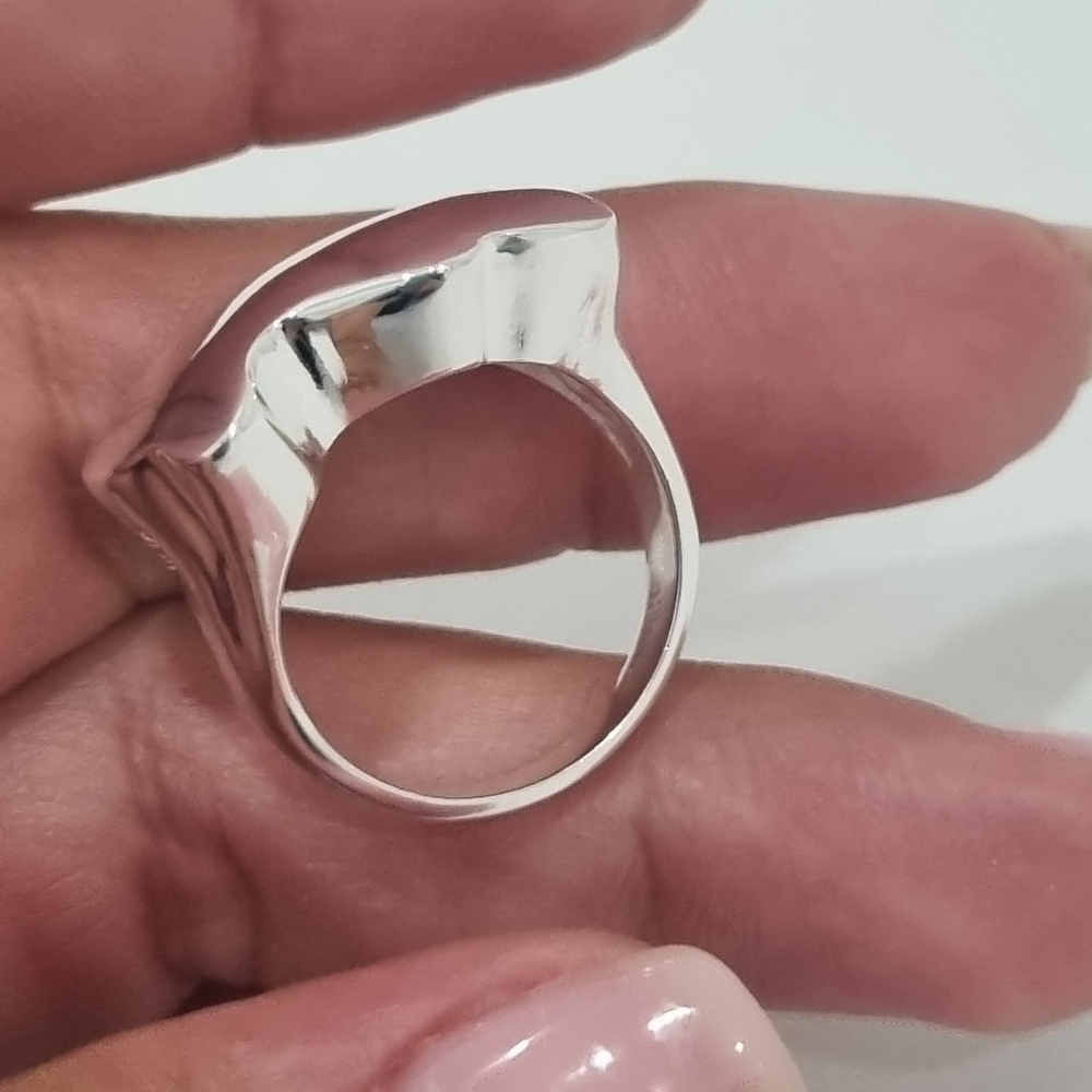 Tous Silver Bold Motif Bear Signet Ring Size 6.25 - Picture 9 of 15